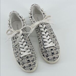 Stuart Weitzman Goldie Sneakers 9.5B S87